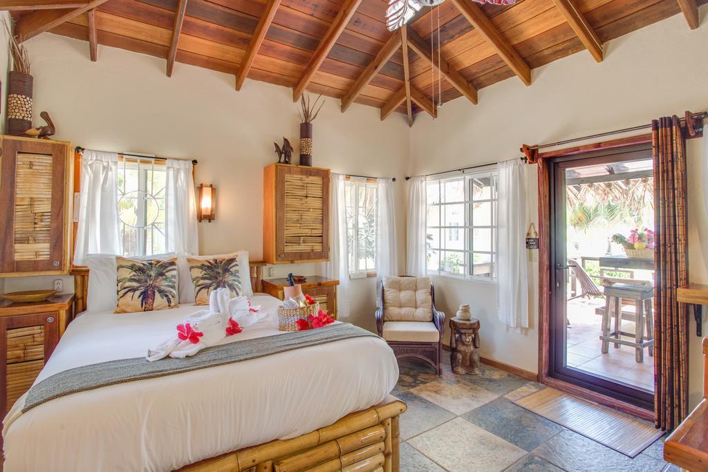 Caribbean Beach Cabanas Placencia エクステリア 写真