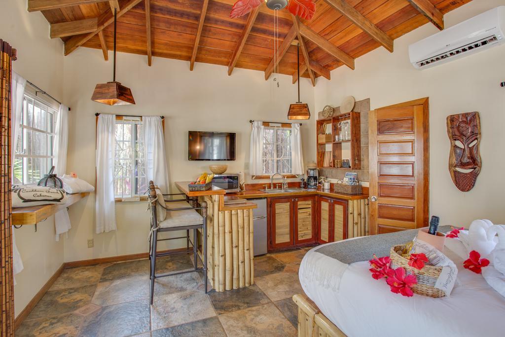 Caribbean Beach Cabanas Placencia エクステリア 写真